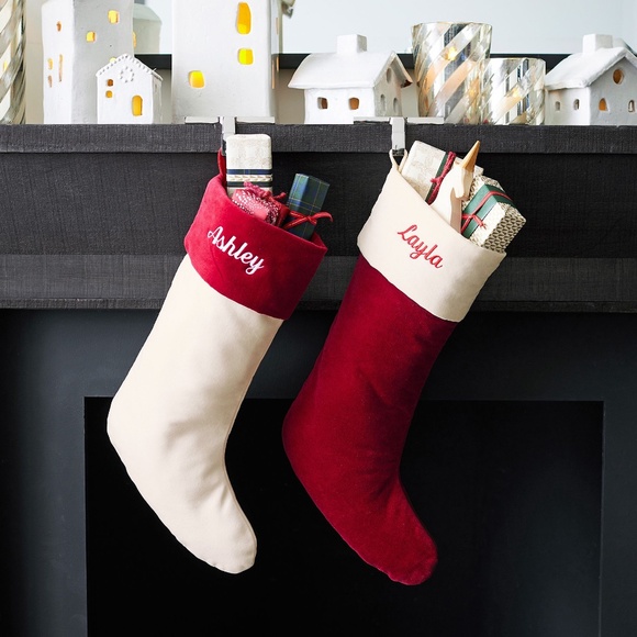 PB Classic Velvet Stocking - Medium 19.5" - Picture 5 of 5